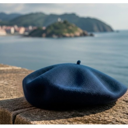Béret de différentes couleurs 2